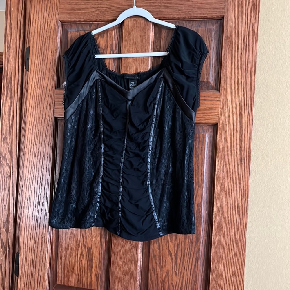 NEW Sexy Black Lace Up Back Top